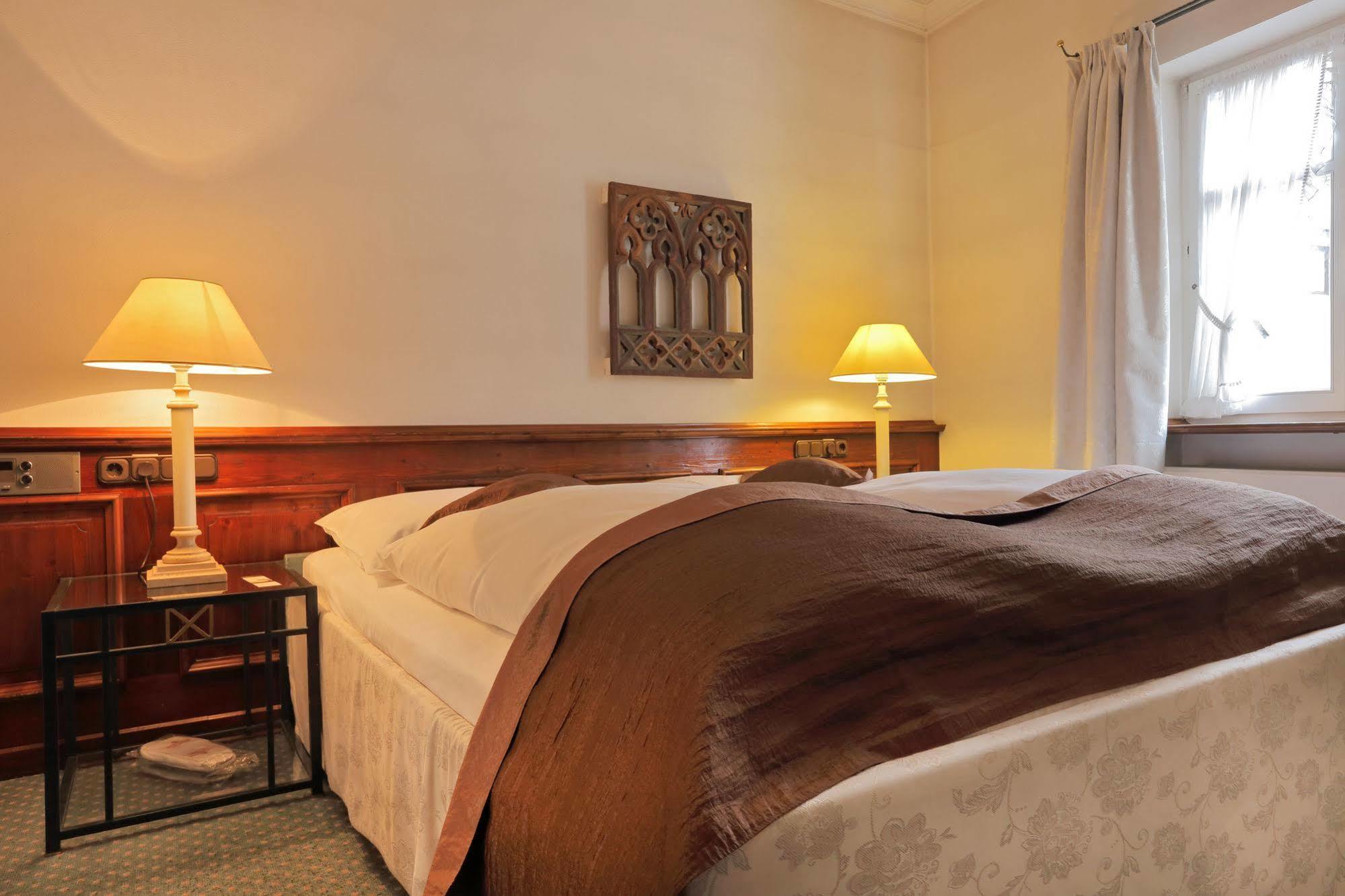 Romantik Hotel Zur Schwane Volkach Dış mekan fotoğraf